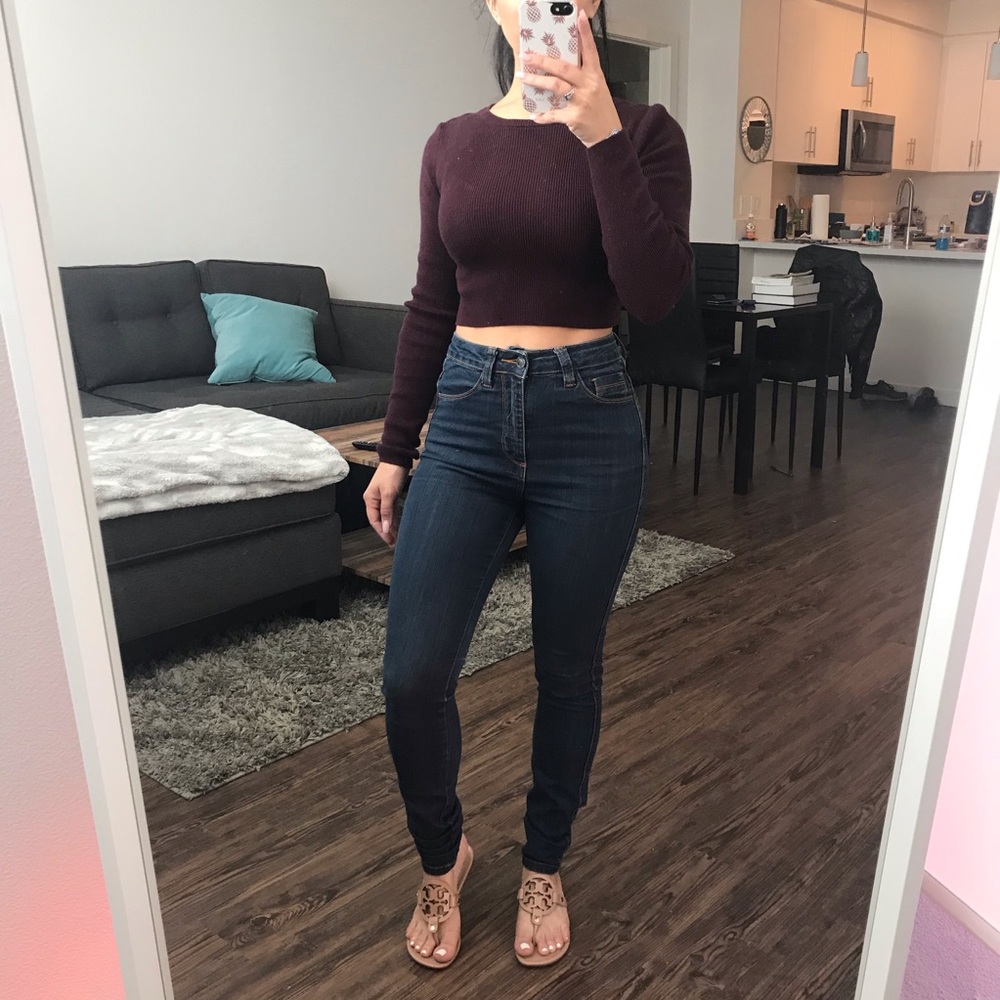 High waisted denim jeans